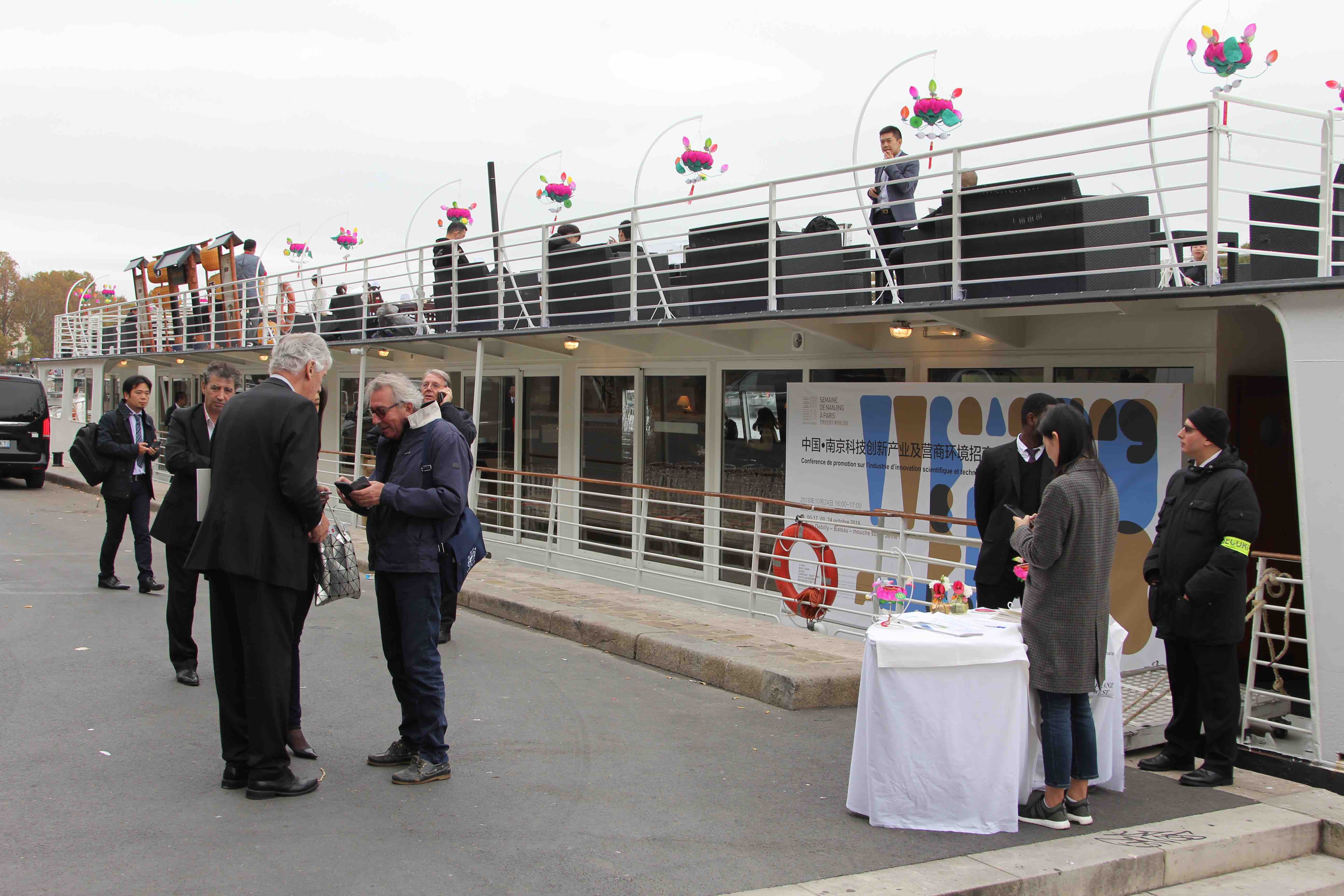 �D3���Ͼ��Ƽ���(chu��ng)�®a(ch��n)�I(y��)���I�̭h(hu��n)�������ƽ���ڰ����e�k���DƬ���Ͼ��ܣ�