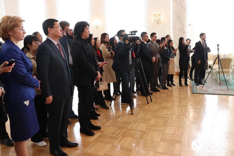 �C��(ji��ng)�xʽ�F(xi��n)����