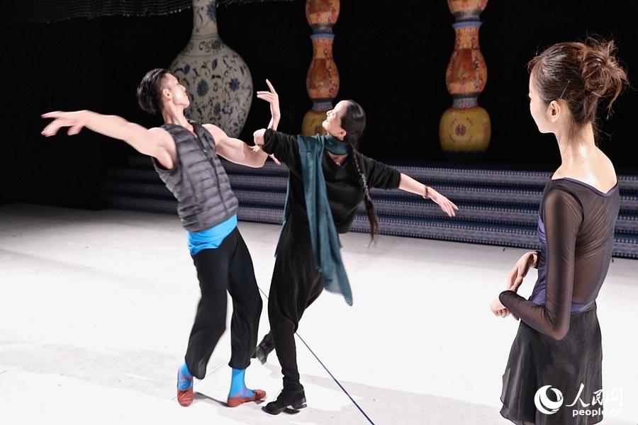 �TӢ�F�L��ָ�������݆T