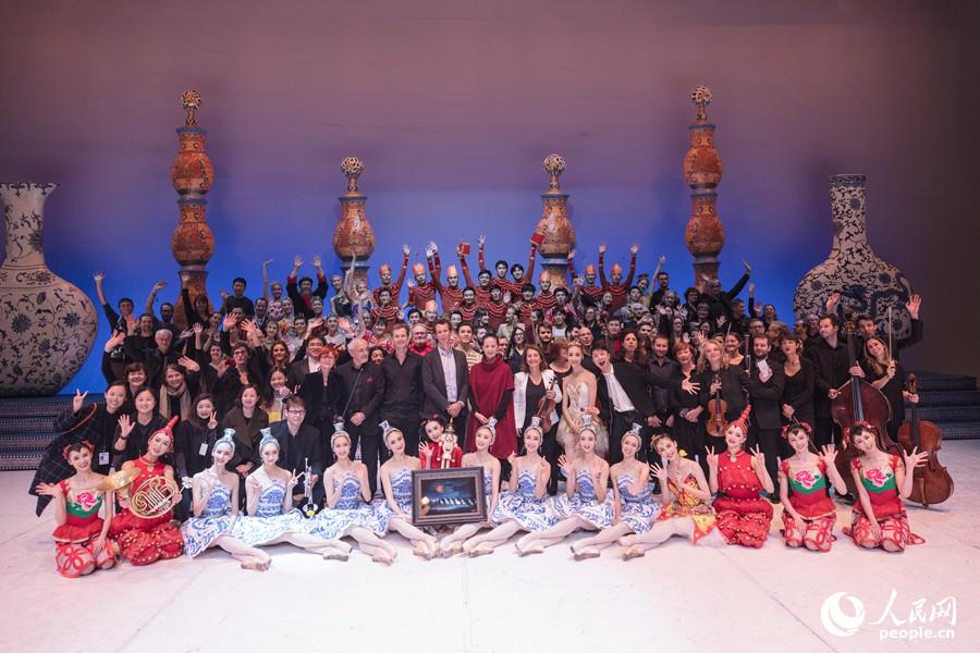 �а��݆T�c����pasdeloup��푘��F���c�ݳ��ɹ�