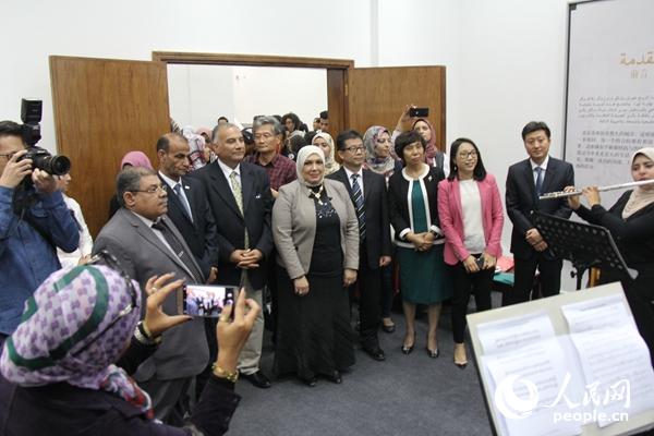 ���c�_Ļʽ�ļ��e���^���������q �z��