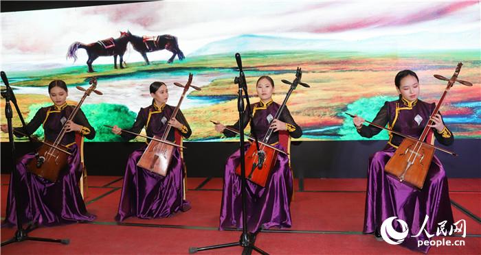 111Ļ(hu)l(f)չ(hu)׌ê(jing)W(xu)@ߡxAˇِɹŇ(gu)_˴W(xu)ŬȱR^ٺ