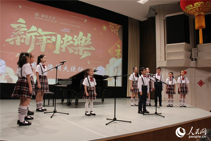 AͯϳF(tun)ݳɶ W(wng)ӛ TѩBz