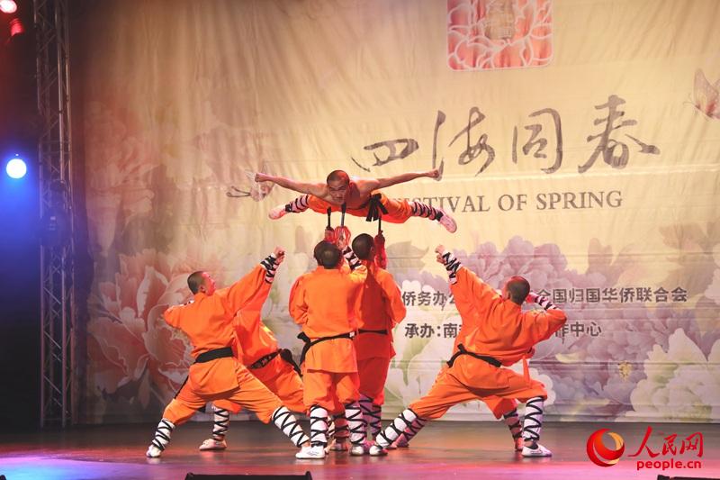  ĺͬݳM(jn)ϷǼs(ni)˹ɽɮF(tun)ʵg(sh)