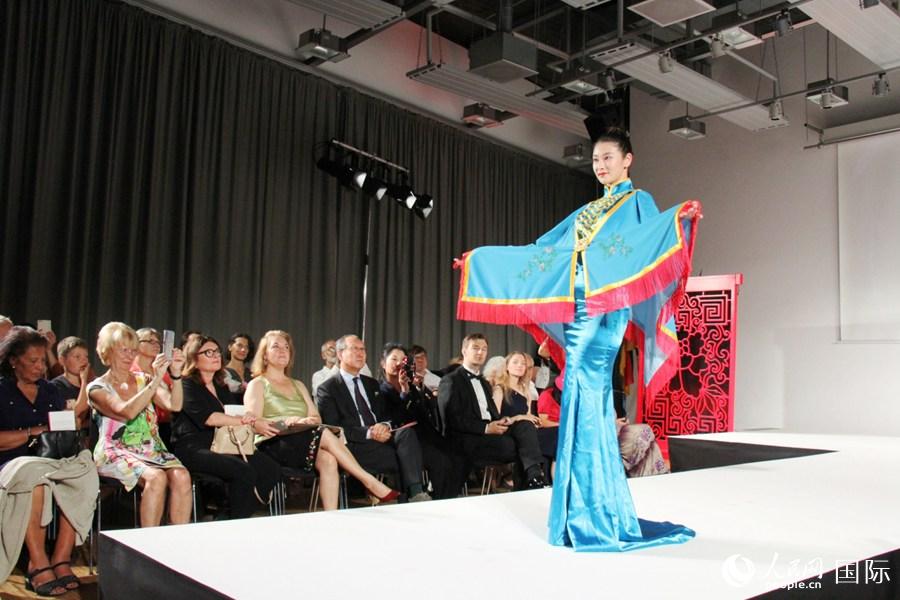 z·ӳЇr(sh)bˇg(sh)Ʒչڰ_Ļ2