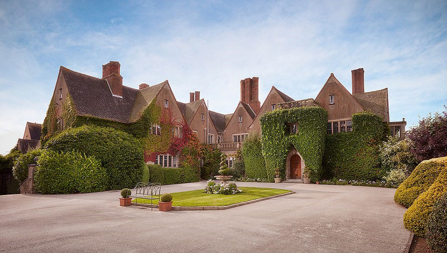 Mallory CourtƵĲ͏dм(ji)Եc˲ˆκÿոĵĶrˆԼߵ˵ƷLˆΡ