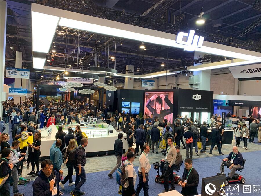 ���H���M���չ����˹�S��˹�_Ļ��2��