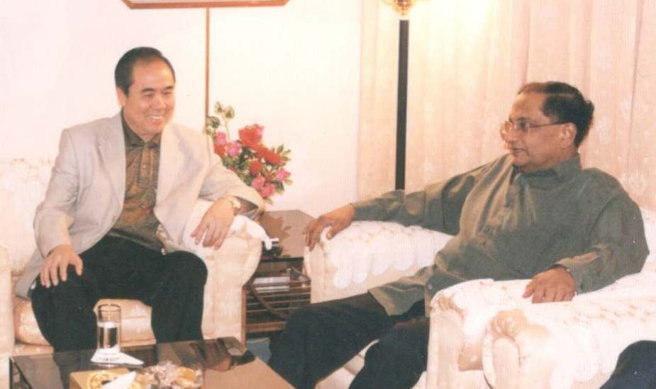 Їǰv˹mʹ   Hv˹m(ni)(zhn) _(d)Їƽϣ 1964ɌW(xu)I(y)Ľ{(dio)⽻_⽻⽻40Їv˹mvRʹЇvӡȴʹ^ٝЇ⽻ʷW(xu)һLȫğѪI(xin)oЇ⽻I(y)Ԕ顿