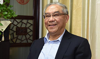 Ї(gu)ǰv˹၆ʹ   £һI(xin)o˹͇(gu)韵⽻I(y) 19608®I(y)±䵽⽻M(jn)⽻T(sh)F(xin)ЌW(xu)r(sh)ĉ(mng)2(g)º23q̤_Ī˹Ƶć(gu)H܇Ї(gu)vK(lin)ʹ^_ʼ⽻Ї(gu)ǰv˹၆ʹW(wng)ӛvԼ⽻Ԕ顿