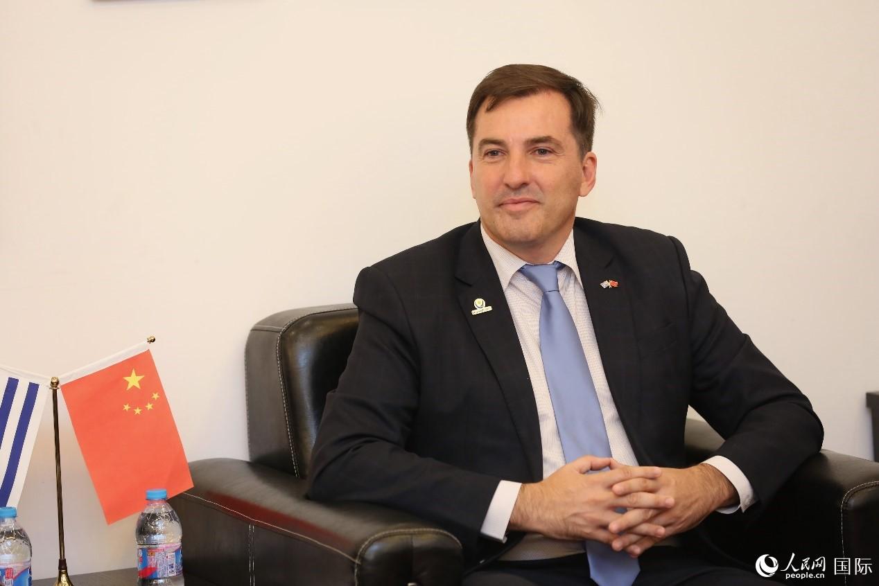 大使照片由烏拉圭駐華使館提供