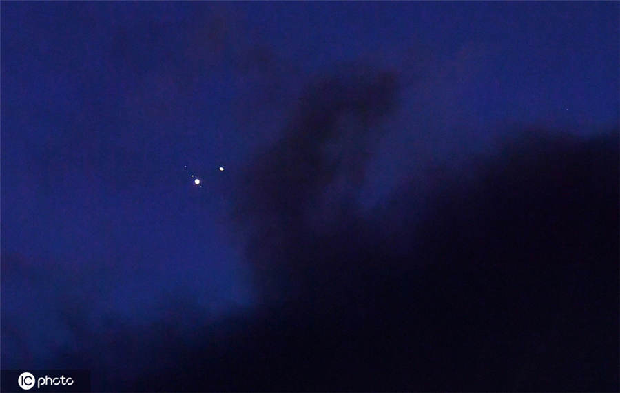 ICPhoto(qun)ƷՈD(zhun)d