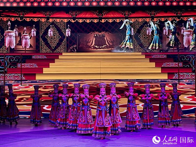 ꑴݵġz·㡷ȫײӳ}½LĴøԓݲöNF(xin)ʽ׌^ʽw½ɫL麣(ni)^ṩһʽ^ҕ ʢW(wng) sz