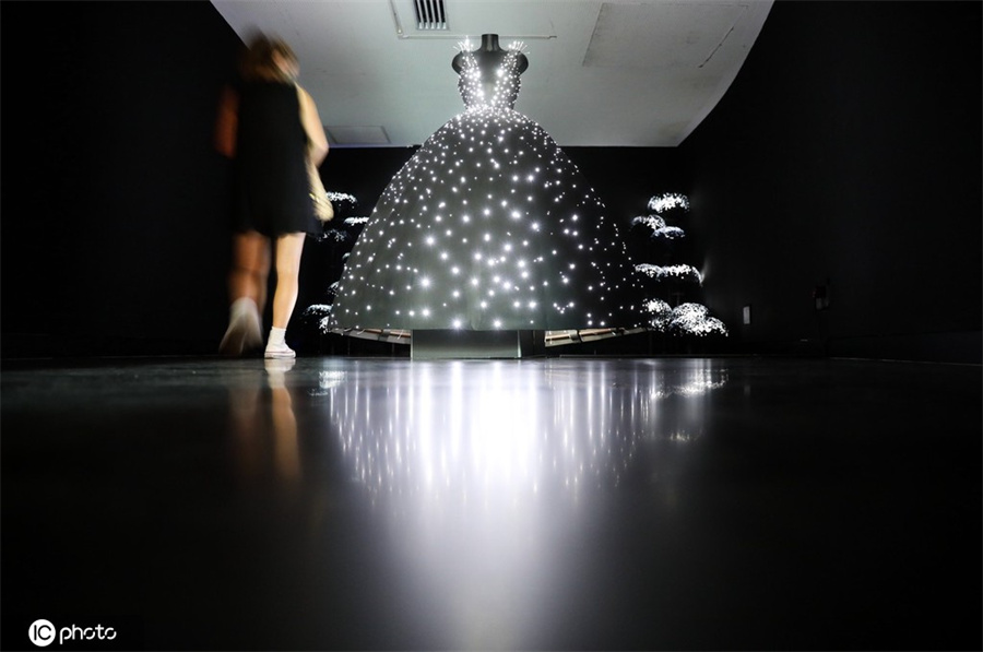 ICPhoto(qun)ƷՈD(zhun)d