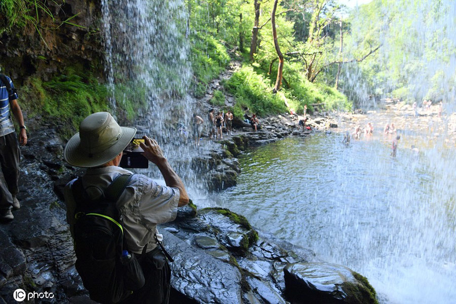 ICPhoto(qun)ƷՈD(zhun)d