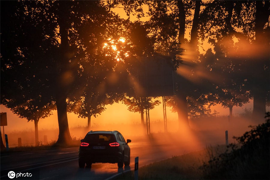 ICPhoto(qun)ƷՈD(zhun)d