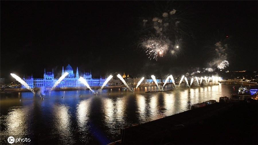 Icphoto(qun)ƷՈD(zhun)d