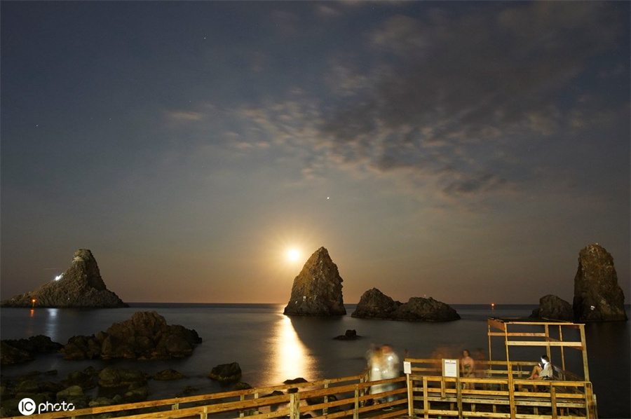 ICPhoto(qun)ƷՈD(zhun)d