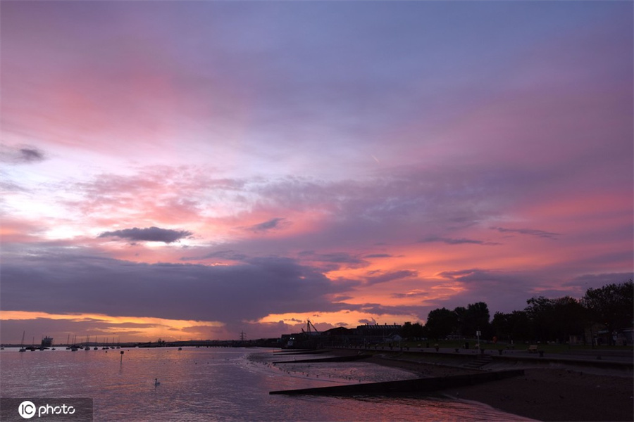 ICPhoto(qun)ƷՈ(qng)D(zhun)d