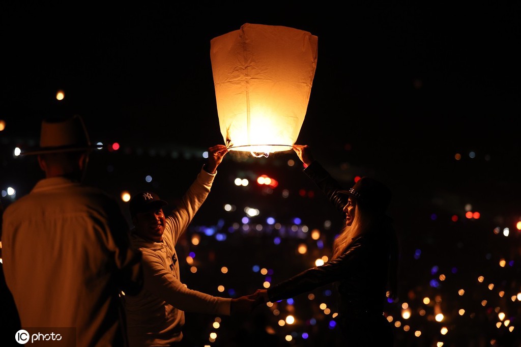 ICphoto(qun)ƷՈD(zhun)d