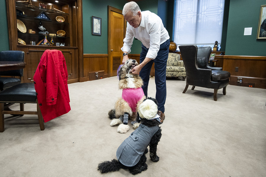 ?sh)ؕrg1027AʢD؅^(q)ɽeȇbhTˆTI(lng)ҕXЇ(qun)ƷՈD(zhun)d