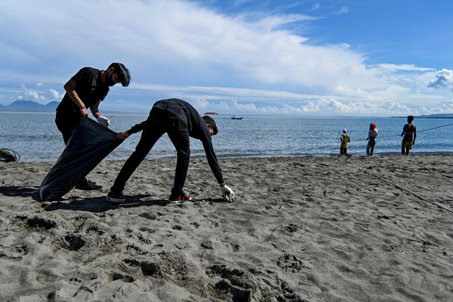 (dng)?sh)ؕr(sh)g1028գӡɰ(dng)?sh)eĻ(dng)־Ը߂?c)ںʰo(h)h(hun)ҕX(ju)Ї(gu)(qun)ƷՈ(qng)D(zhun)d