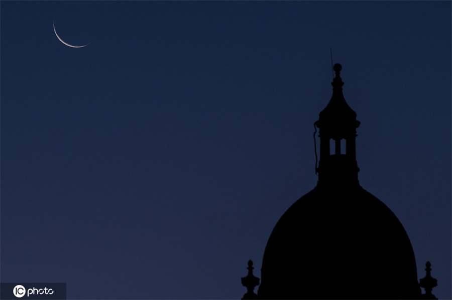 |IC(qun)ƷՈ(qng)D(zhun)d