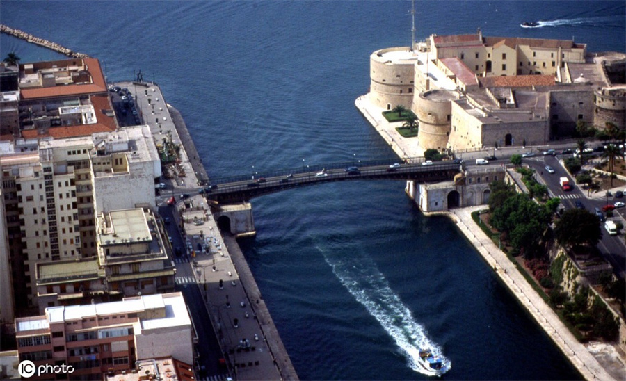 ICPhoto(qun)ƷՈD(zhun)d