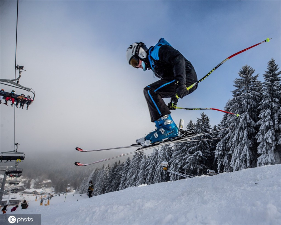 ICPhoto(qun)ƷՈD(zhun)d