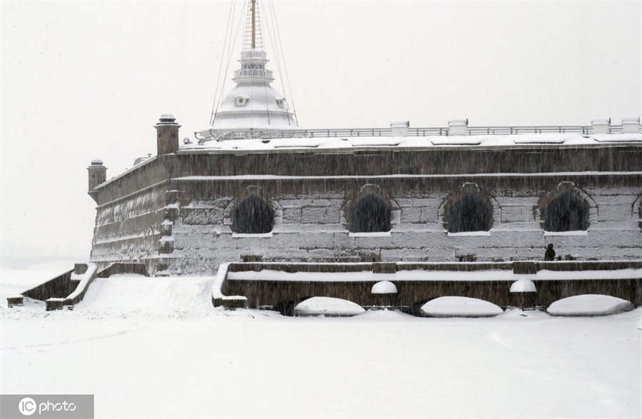 ICphoto(qun)ƷՈD(zhun)d