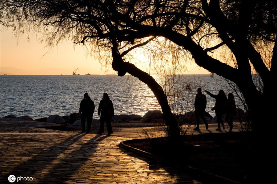 ICphoto(qun)ƷՈD(zhun)d