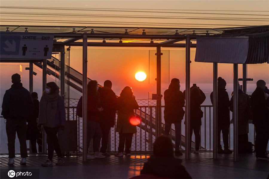 ICPhoto(qun)ƷՈD(zhun)d