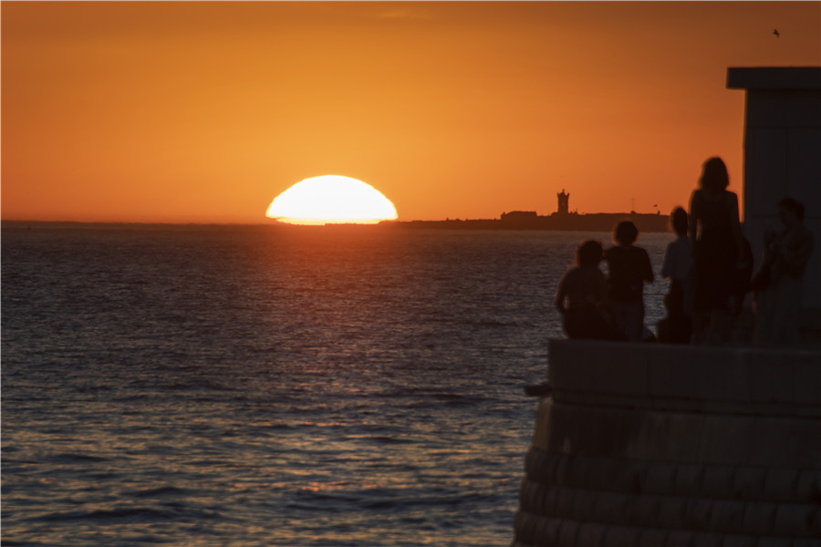 |IC(qun)ƷՈ(qng)D(zhun)d