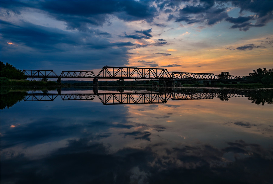 ICPhoto(qun)ƷՈD(zhun)d