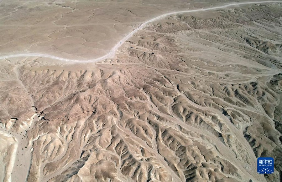 @722Ĕzļ{ױȁȾ^(q)o˙CƬ