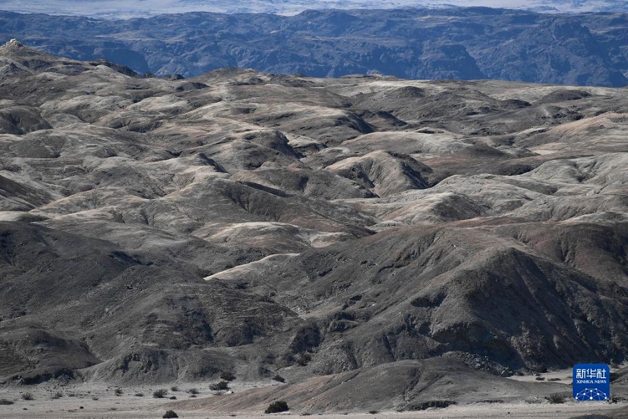 @722Ĕzļ{ױȁȾ^(q)o˙CƬ