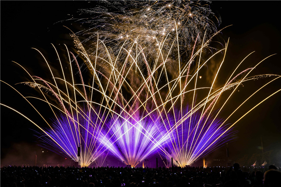 IC Photo(qun)ƷՈ(qng)D(zhun)d