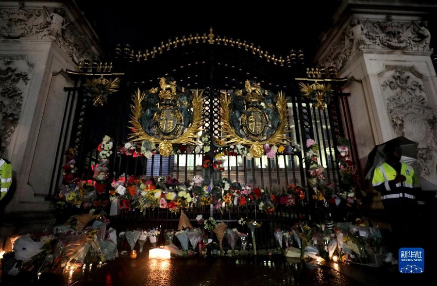 @98Ӣصİ׽hmĔzrϞTAӛfz