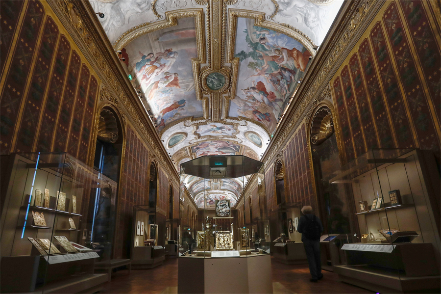 IC Photo(qun)ƷՈ(qng)D(zhun)d