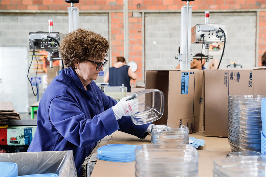 IC Photo(qun)ƷՈD(zhun)d