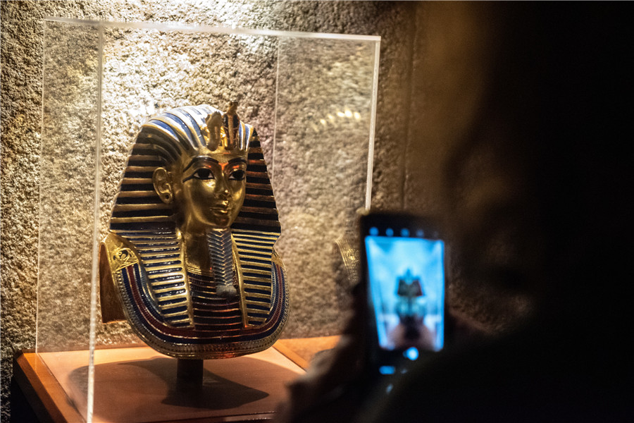 ICPhoto(qun)ƷՈD(zhun)d