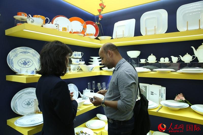 չ˽a(chn)ƷϢW(wng)ӛz