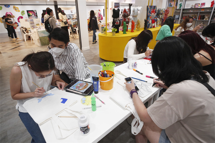 IC Photo(qun)ƷՈ(qng)D(zhun)d