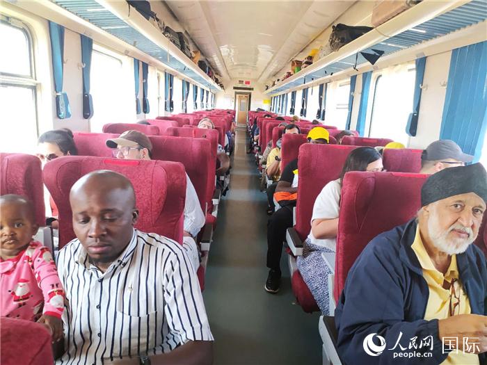 Ƀ(ni)F·܇(ch)܇(ch)W(wng)ӛ Sєz