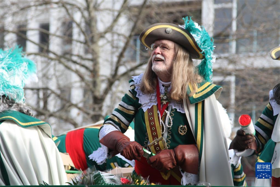 220ڵ¡g߅ӡõһ¡g(ji)^򡪡õһ20ڿ¡e@헓200vʷĚgcʢ߳1823¡g(ji)Mί¡g(ji)200vʷǵҎ(gu)ģĿg(ji)ҲǚWĿg(ji)֮һAӛ ά| z