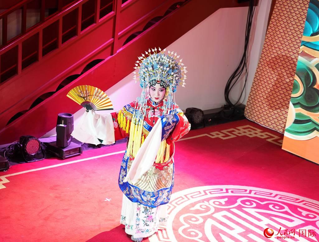 228ϕ^(ni)ҾԺ݆TuڱݡFơW(wng)ӛ h(hun)z