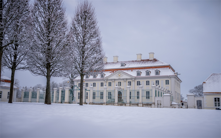 ICPhoto(qun)ƷՈD(zhun)d