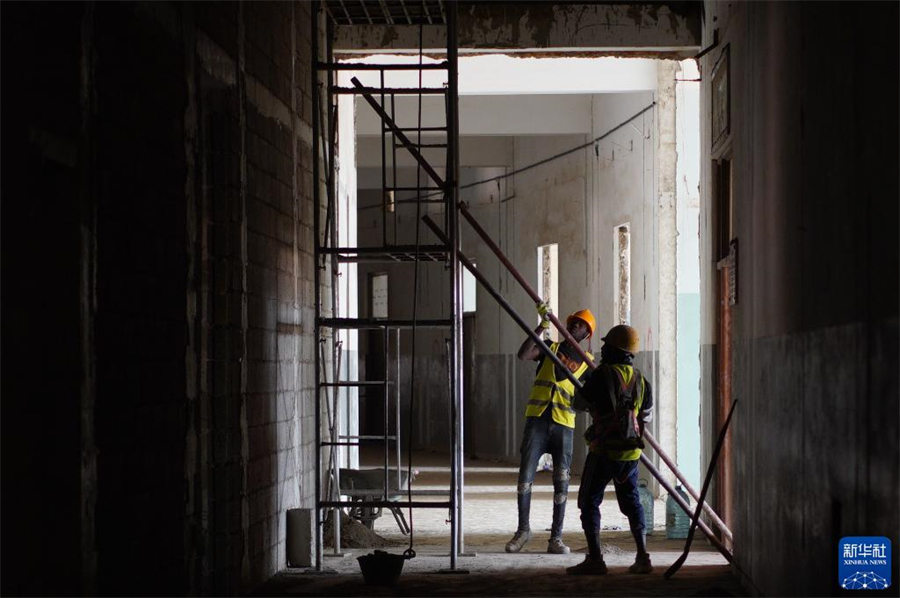 322(ni)Ӡ׶_(d)ɣ?du)w(chng)ʩЇ(gu)Ԯ(ni)Ӡ4w(chng)S(xing)ĿM(jn)o(j)ԁЇ(gu)(sh)ʩҎ(gu)ģԮ(xing)Ŀ(du)4w(chng)ľS޺(j)졣ɣ?du)w(chng)3w(chng)քeλھàؐ˺͝(j)BAӛ  z