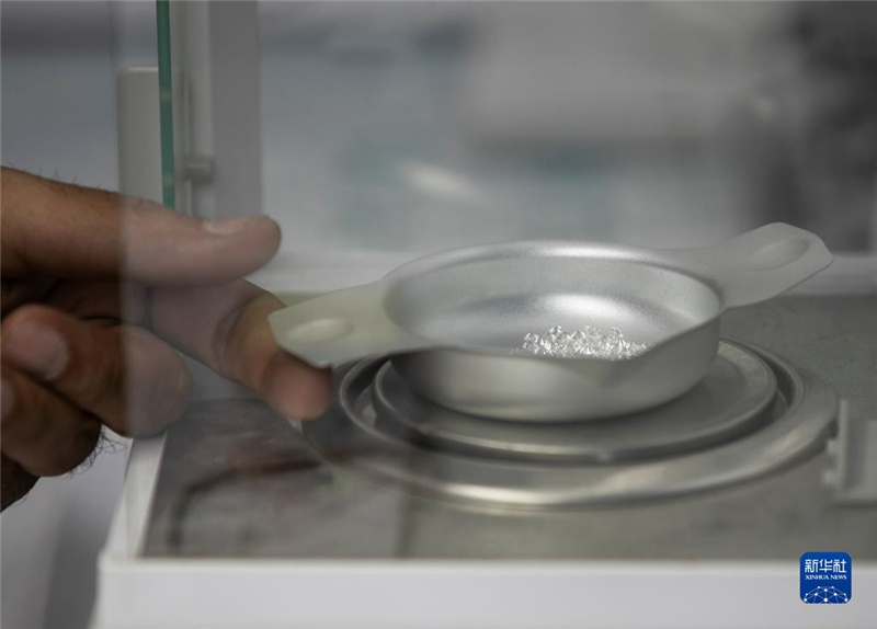 329չɫRظʵ@ʯչϞ@ʯQ