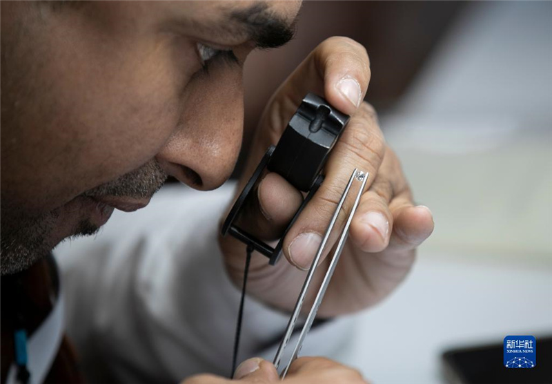 329IɫRظʵ@ʯչF鿴@ʯ