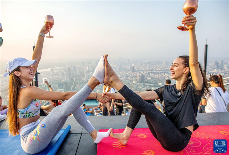 48գ٤ۺ̩(qun)픴B(x)٤Aӛvz